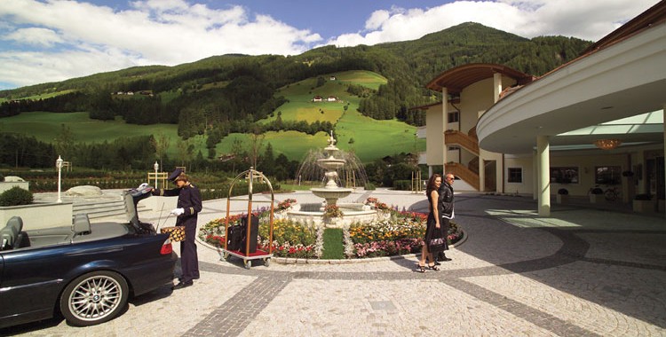 Alpenpalace_1
