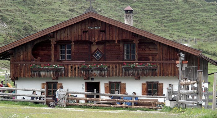 Kitzbuehel-Almen-2