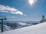 Die Kapelle St. Oswald im Skigebiet Meran 2000