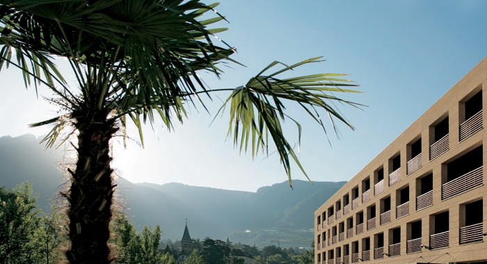 Steigenberger_Hotel_Therme_Meran_Au_en_Tag