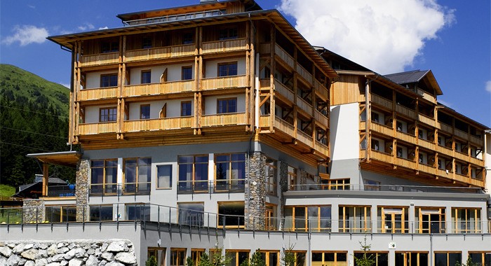 hotel-cristallo-1