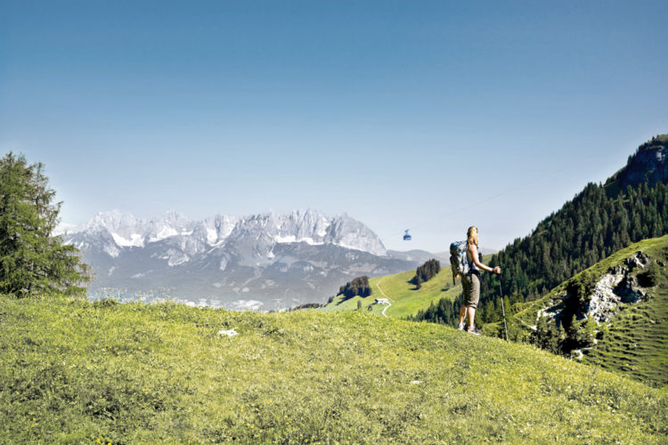 Über 1000 gut ausgebaute Wanderwegen umfassen die Kitzbüheler Alpen